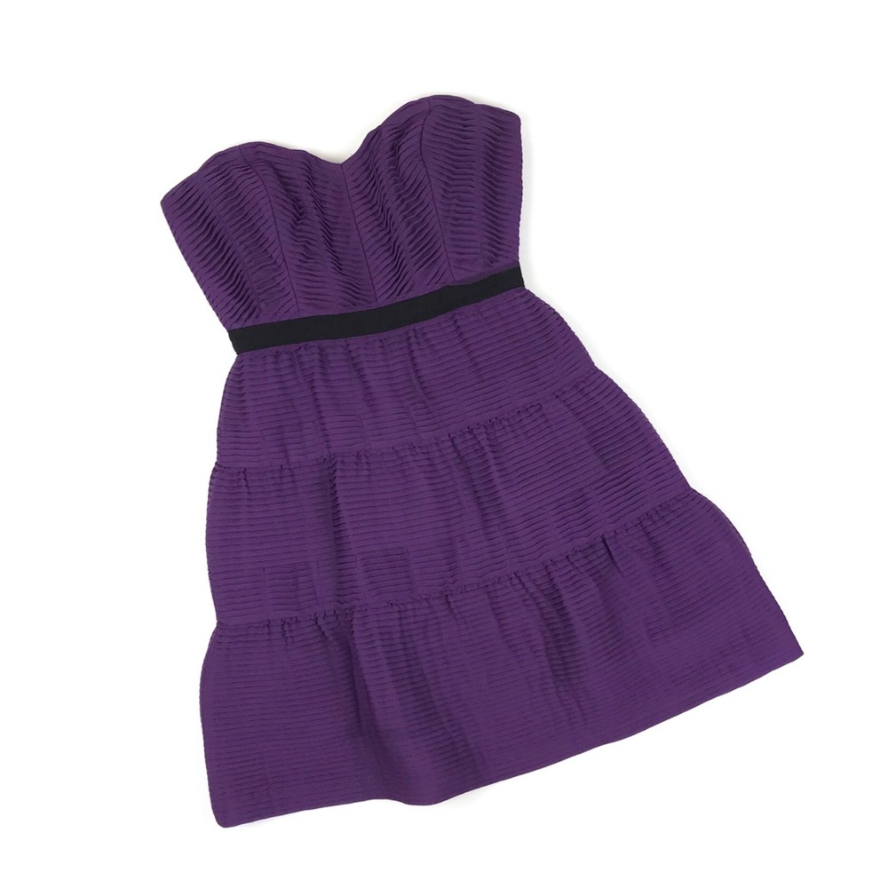 {BCBGMaxAzria} Woven Tiered Dress - Picture 3 of 8